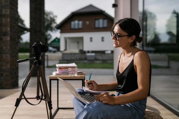 Comment une formation en gestion des risques peut-elle être personnalisée pour les directeurs financiers de PME ?